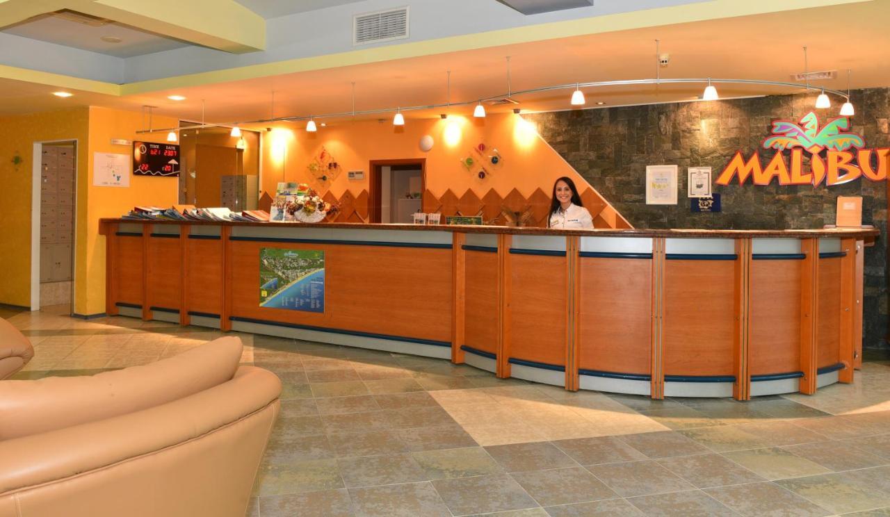 Hotel Malibu Albena Bagian luar foto